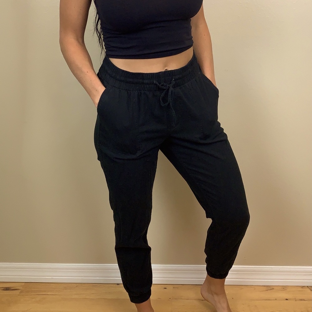Hollister high rise joggers